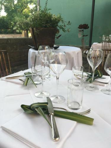 Hotel H�tel Restaurant Chut