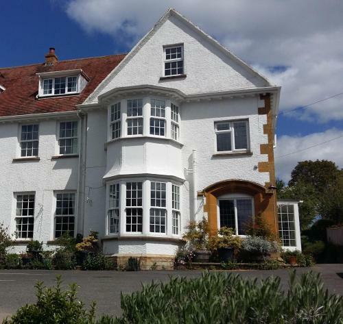 Apple Tree House Bed And Breakfast