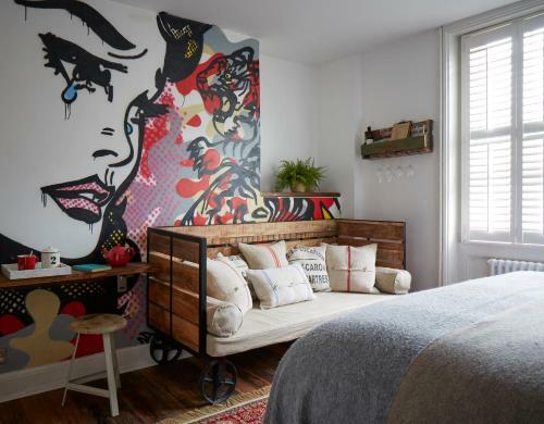 Artist Residence Hotel