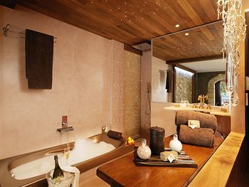 Hotel H�tel Marinca & Spa