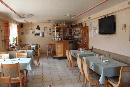 Hostal Landgasthof Hotel Sauer