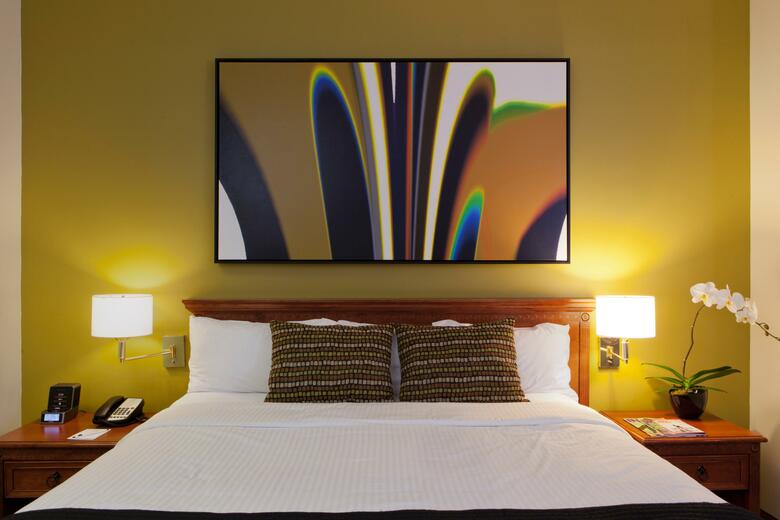 Broadway Plaza Hotel