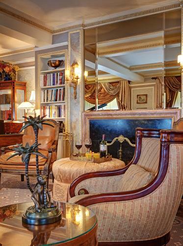 Hotel Elys�e