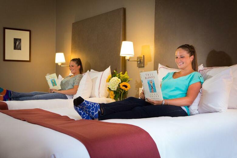 Hotel Giraffe