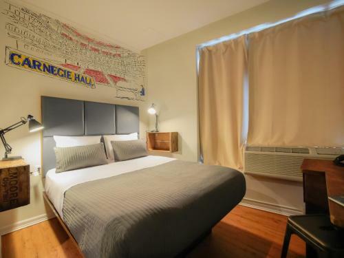 Hotel Azure