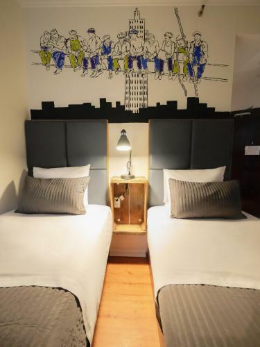 Hotel Azure