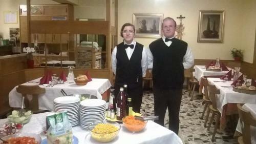 Hotel Pension Flora Albergo