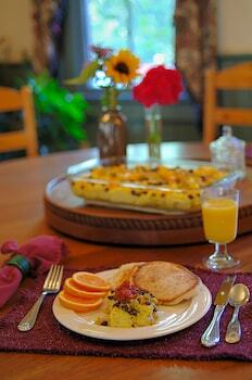 Elk Mountain Lodge