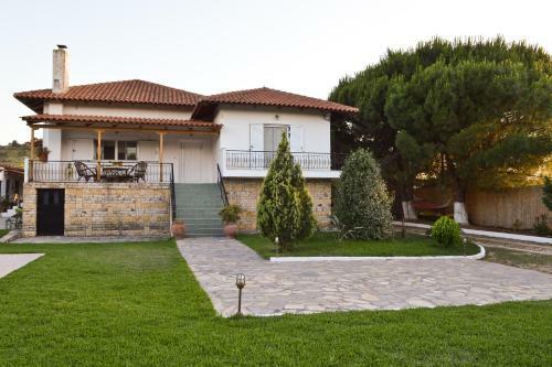 Dimeon Villa