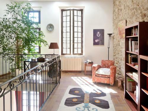Homerez � Holiday Home Rue Bassac