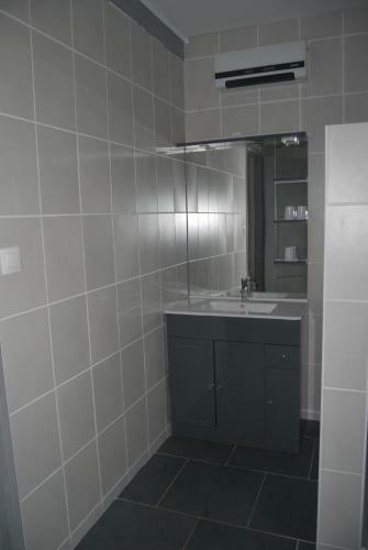 Hostal Chambre D'h�tes La Prade