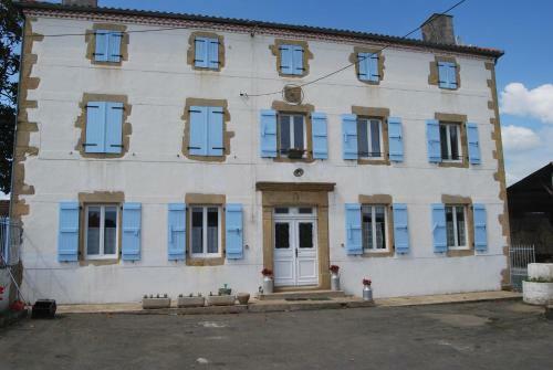 Hostal Chambre D'h�tes La Prade