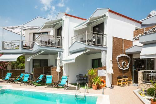 Sea Pearl Luxury Apartments