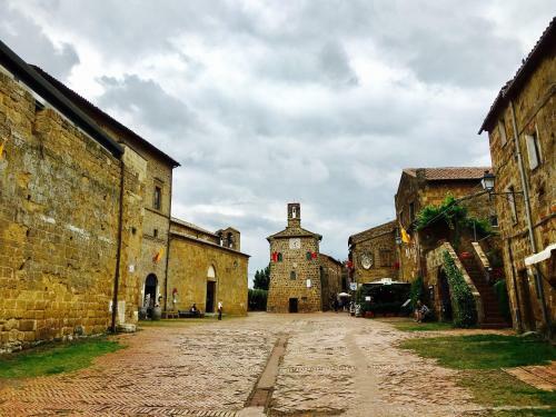 Hostal Notti Etrusche A Sovana