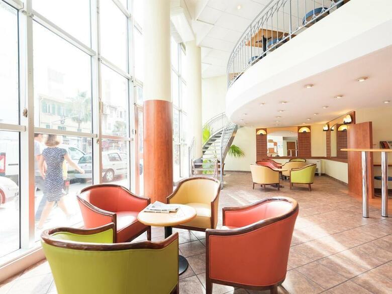 Hotel Ibis Budget Nice Californie Lenval