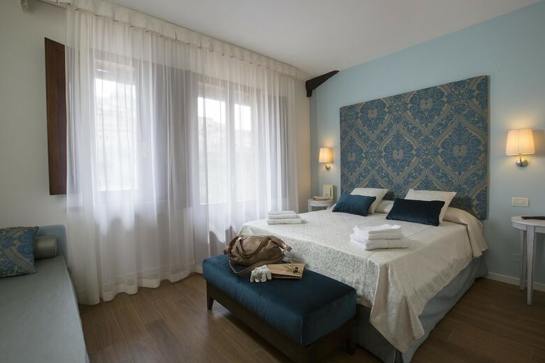 Hotel Alma Domus