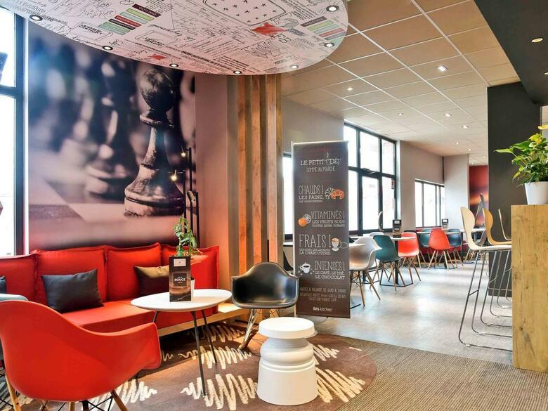 Hotel Ibis Saint Quentin Basilique