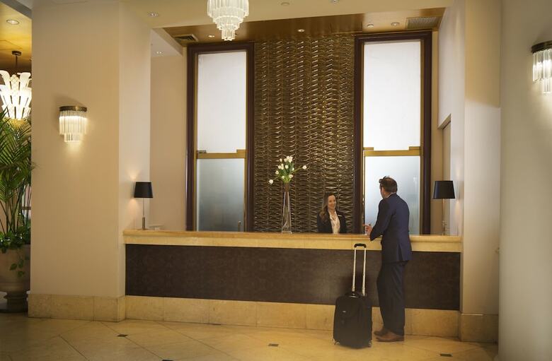 Hotel De Anza