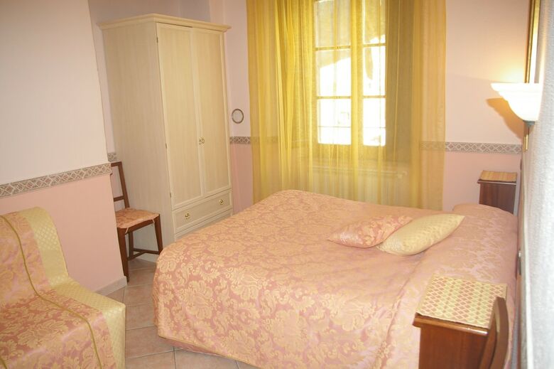 Hostal Locanda Il Tufo Rosa