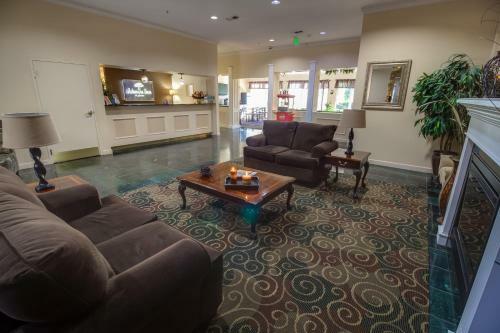 Motel Ashmore Inn And Suites Lubbock