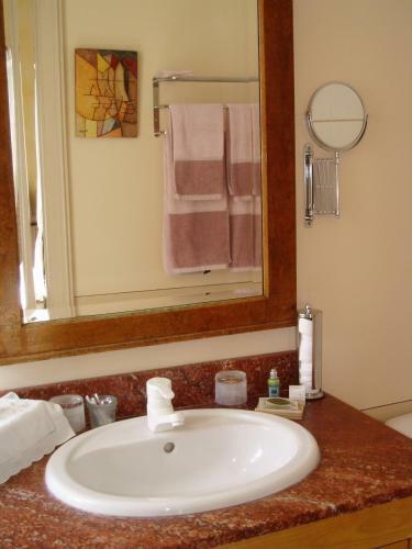 Hotel Le Clos Raymi