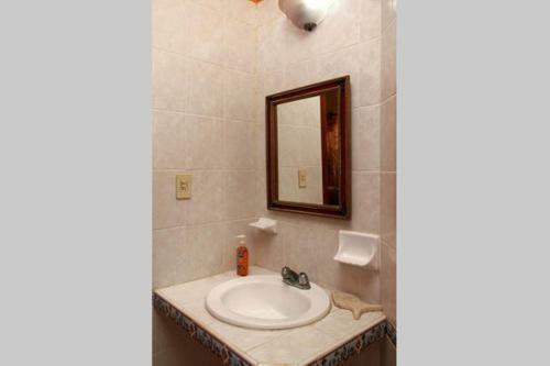 Hostal Abrazarse Life Guest House