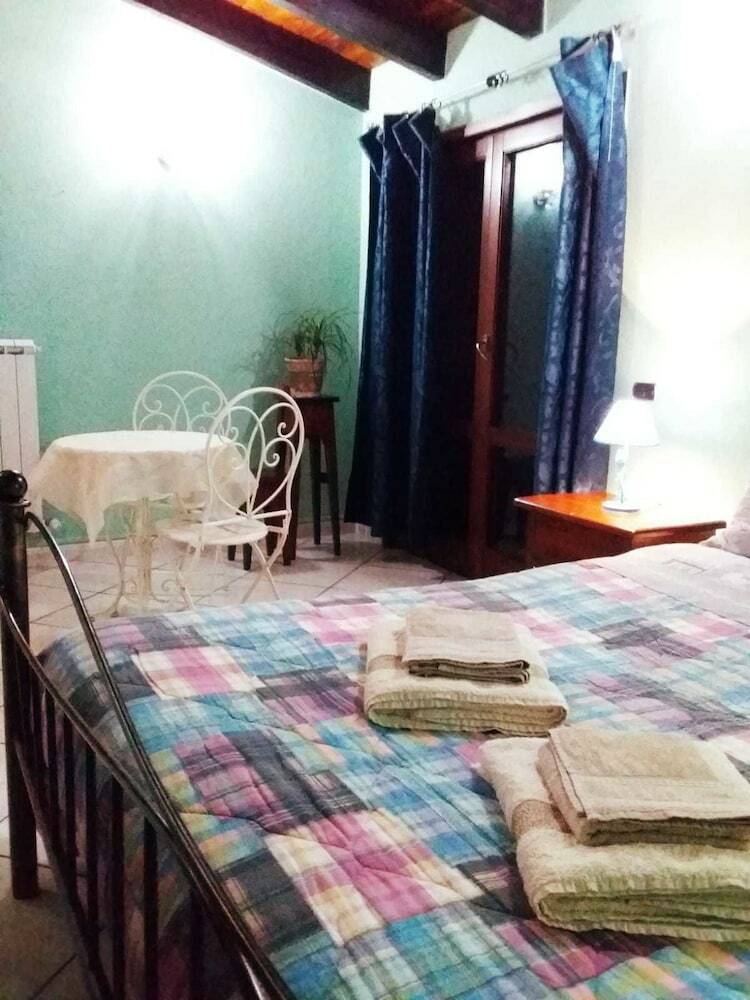 Bed & Breakfast Monti E Mare