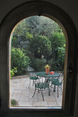 Bed & Breakfast Sous L'olivier