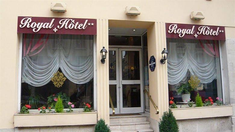 Royal Hotel