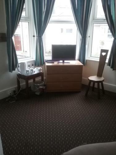 Hostal Fairways Guest House