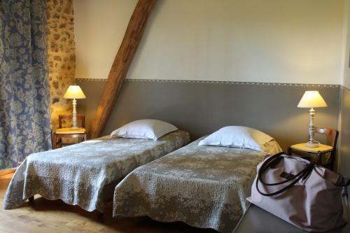 Bed & Breakfast Chambres D'h�tes L�one Haute