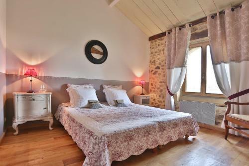 Bed & Breakfast Chambres D'h�tes L�one Haute
