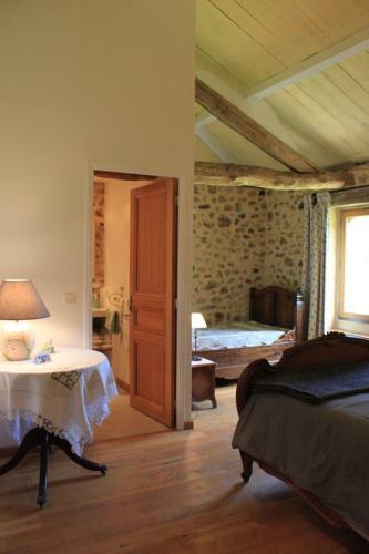 Bed & Breakfast Chambres D'h�tes L�one Haute
