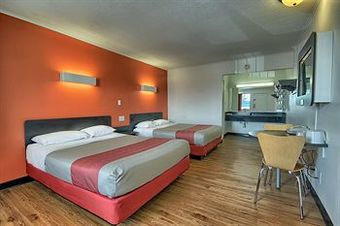 Motel 6 Lima
