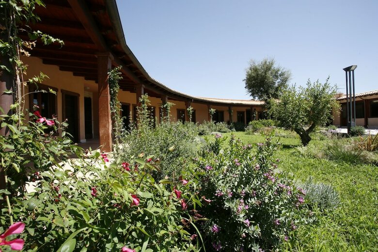 Hostal Castellinaria