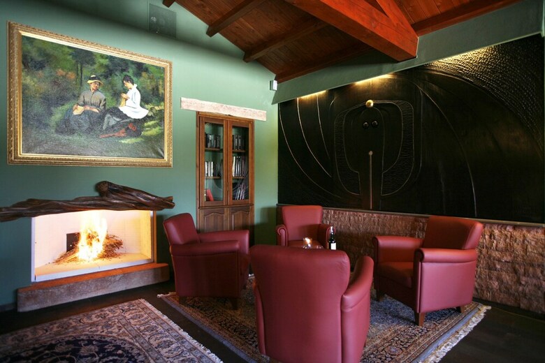 Hostal Castellinaria