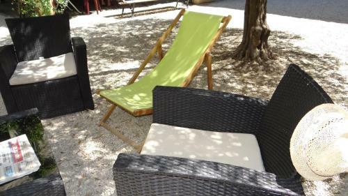 Le Clo�tre Des Dominicains