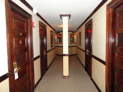 Hotel 31