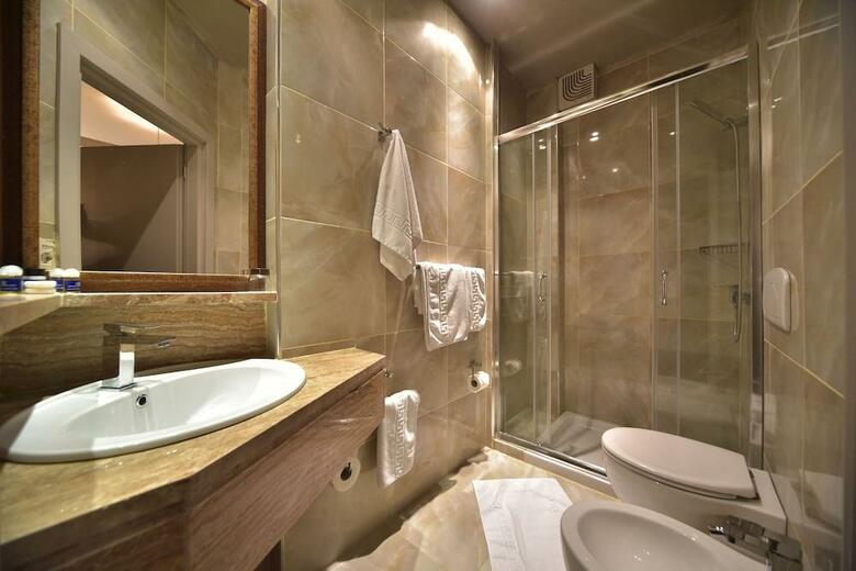 Hotel Doro City