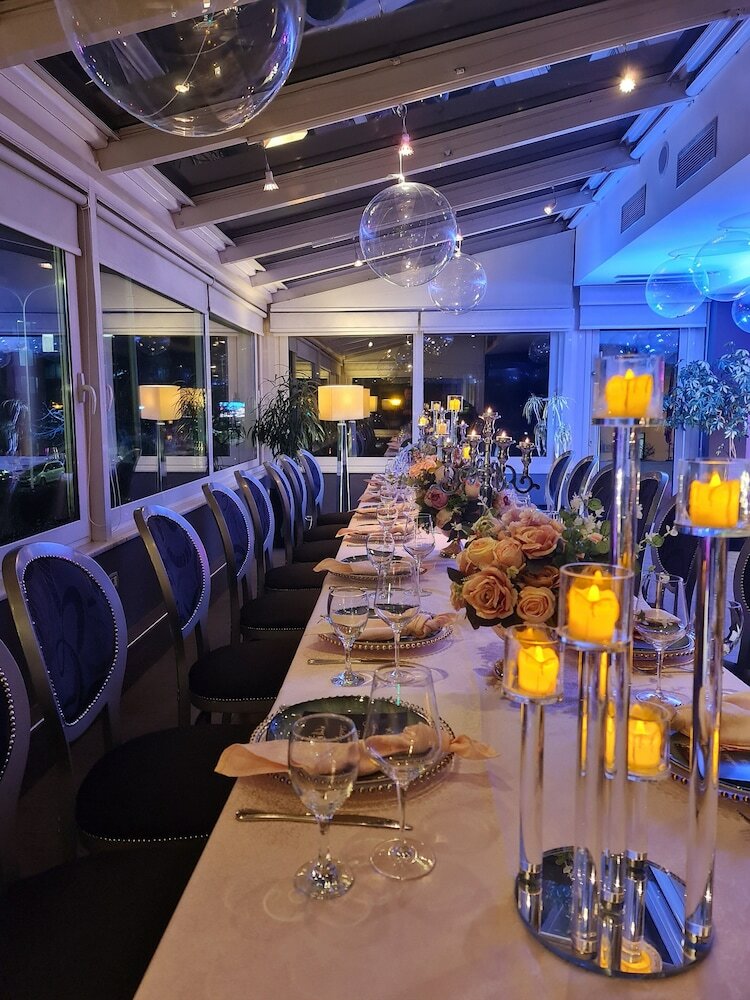 Mondial Hotel