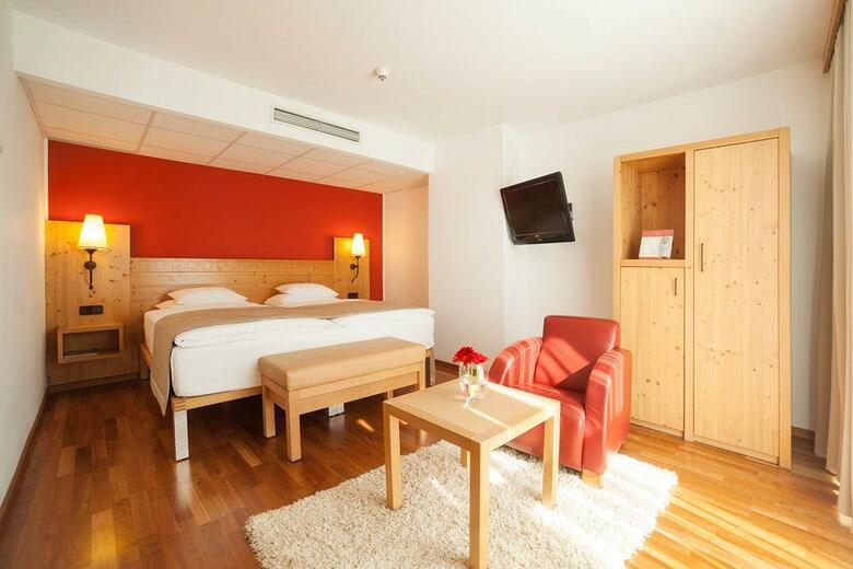 Rogner Hotel Tirana