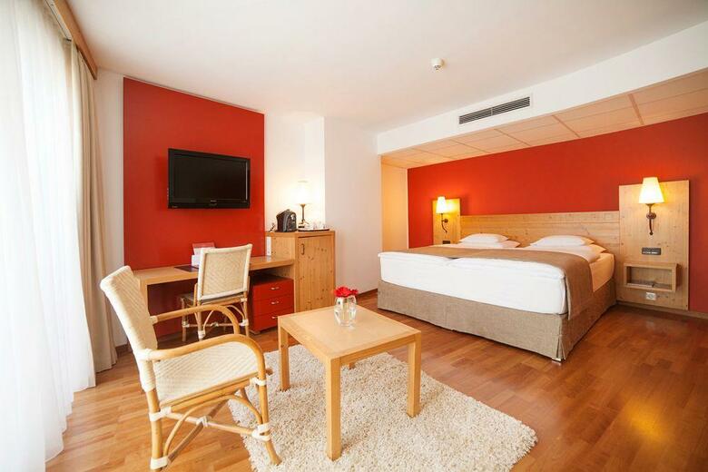 Rogner Hotel Tirana