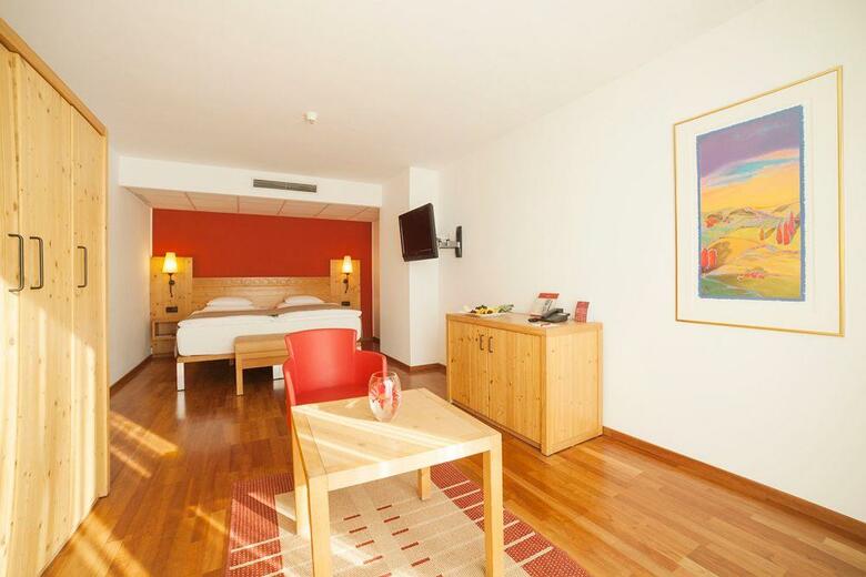 Rogner Hotel Tirana