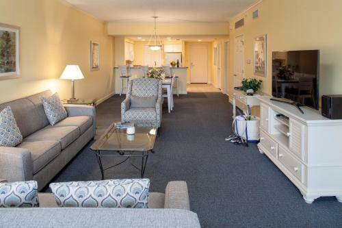 Hotel Waterside Resort By Spinnaker