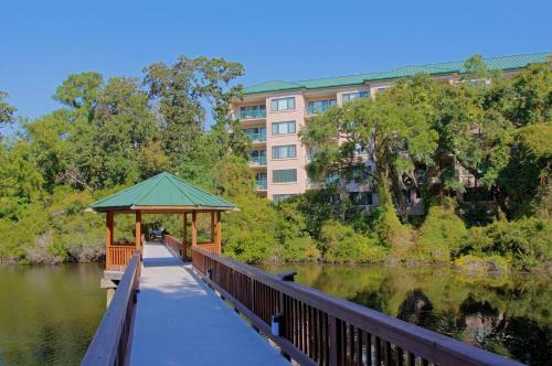 Hotel Waterside Resort By Spinnaker