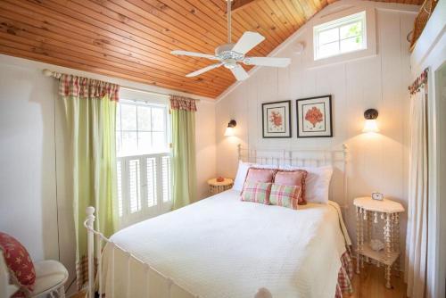 The Cottages At Cabot Cove