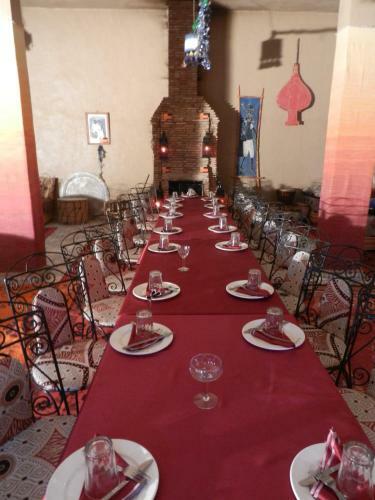 Posada Auberge Kasbah La Rose De Sable
