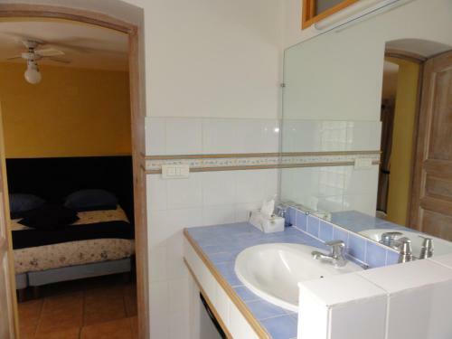 Bed & Breakfast Les Montades Chambres D'h�tes