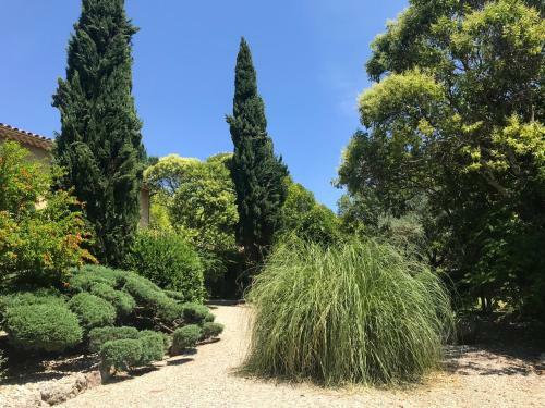 Bed & Breakfast Les Montades Chambres D'h�tes