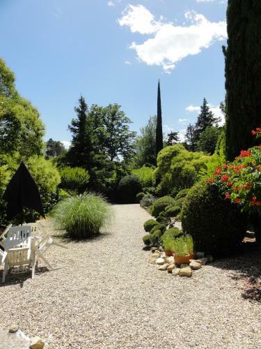 Bed & Breakfast Les Montades Chambres D'h�tes
